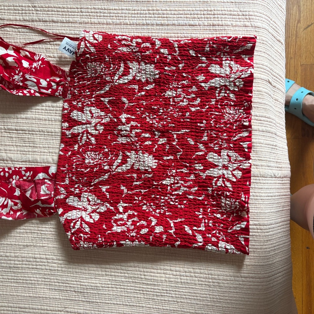Red and White Floral Tote Bag